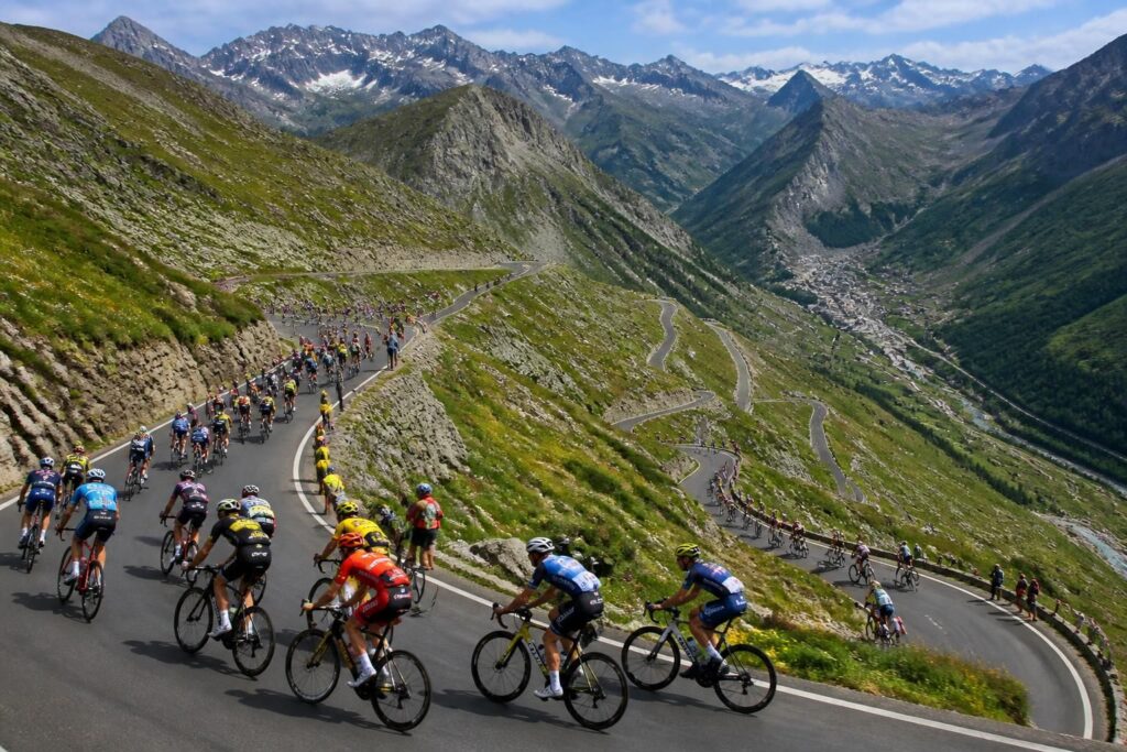 découvrez le parcours complet et les profils détaillés des étapes du tour de france 2025 pour suivre toutes les étapes de cette grande course cycliste.